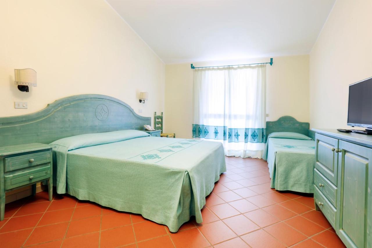 Hotel Baia Aranzos Pittulongu Екстериор снимка