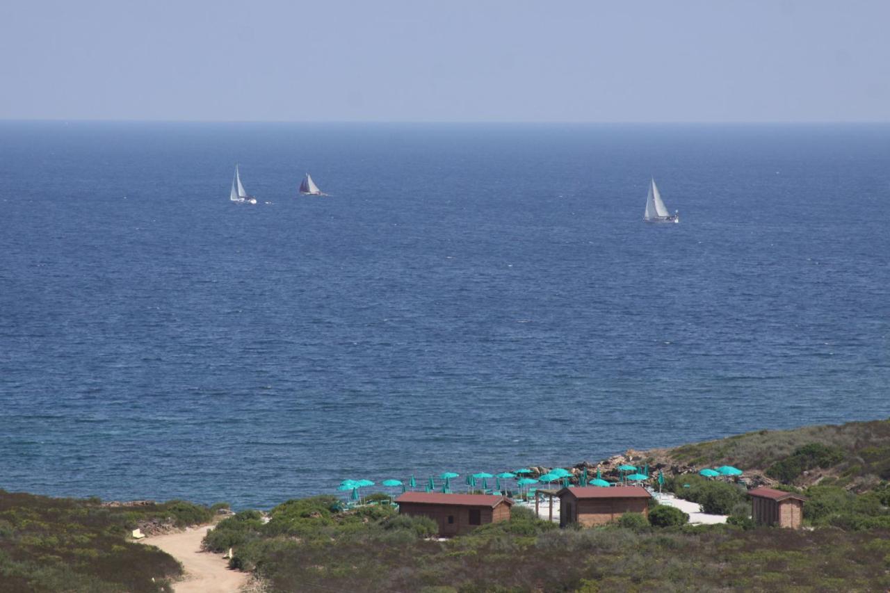 Hotel Baia Aranzos Pittulongu Екстериор снимка